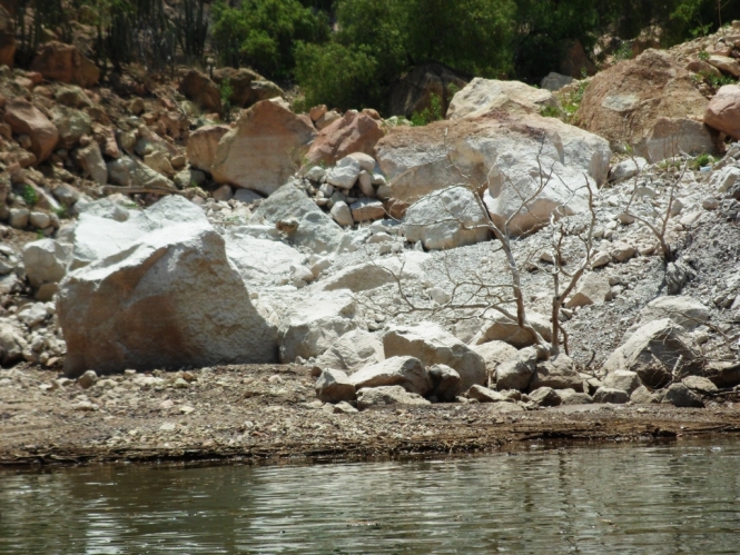 Pesca Zimapan lobina Juan Antonio Pérez golona bass